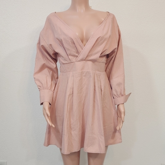 BOOHOO Pink Off the Shoulder Wrap Front Skater Dress Long Sleeves Women's Size 8 - Picture 1 of 12